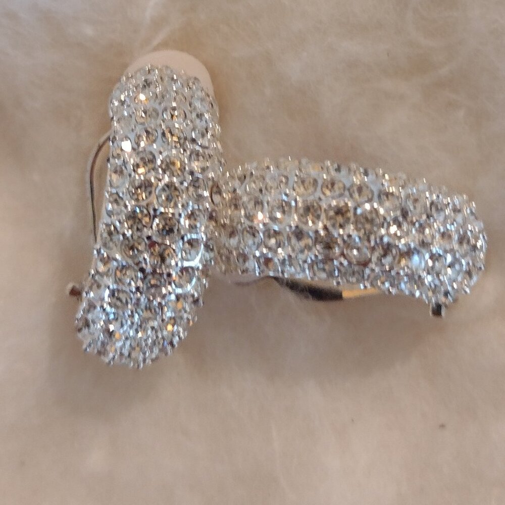 Vintage silver tone Caro earrings with crystals